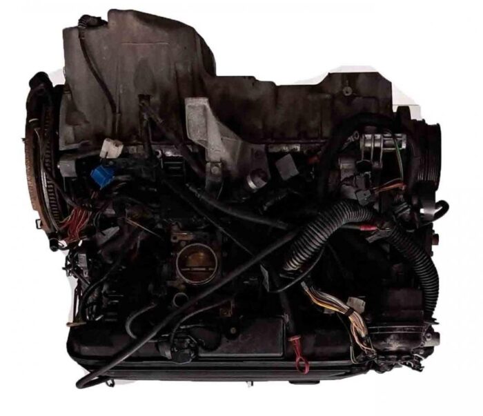 Motor m20 b27 (276ka), m20 b27 (276kb) bmw 5 (e28) 525 e - Imagen 2